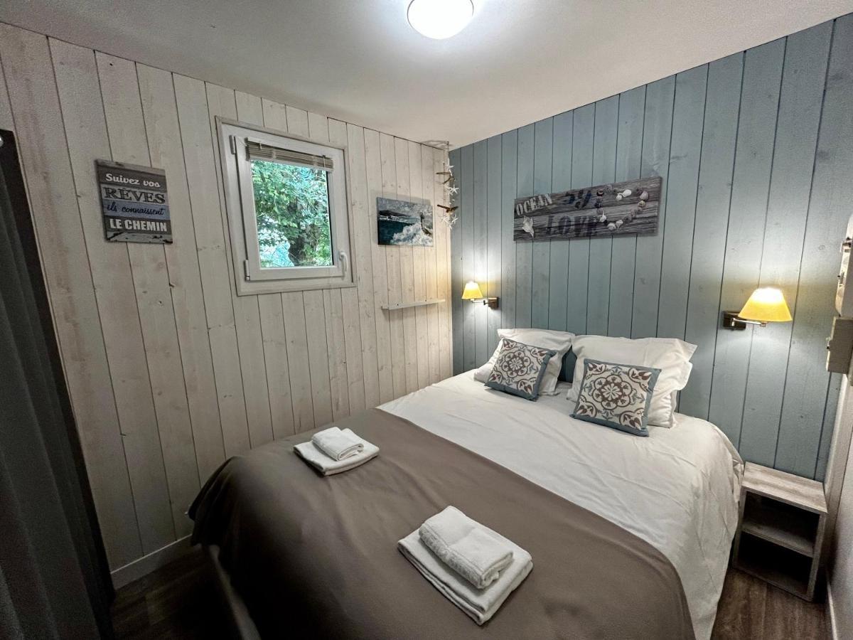 Les Cabanes Du Lac Vandré Esterno foto